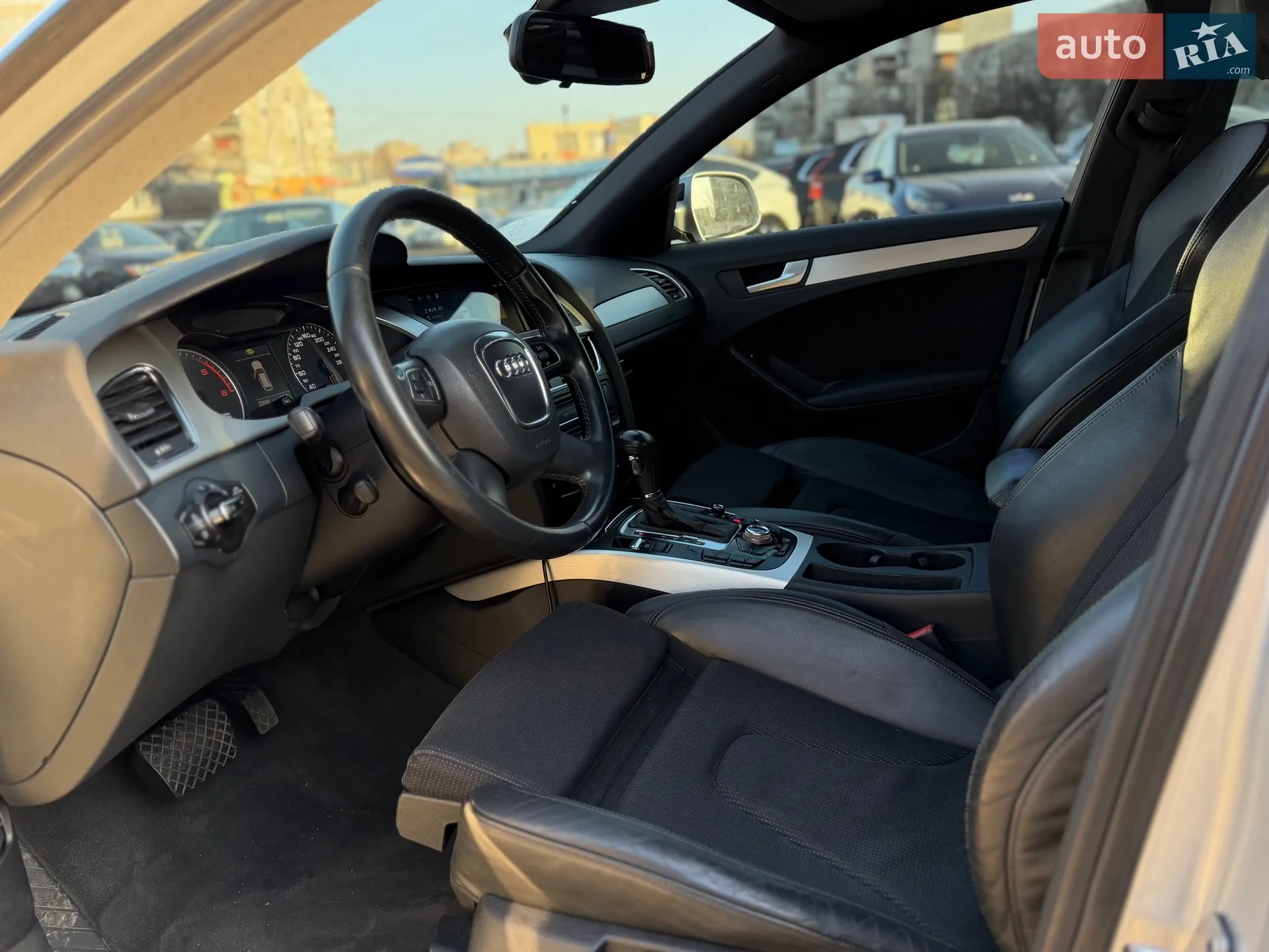 2011 Audi A4 - мініатюра 22