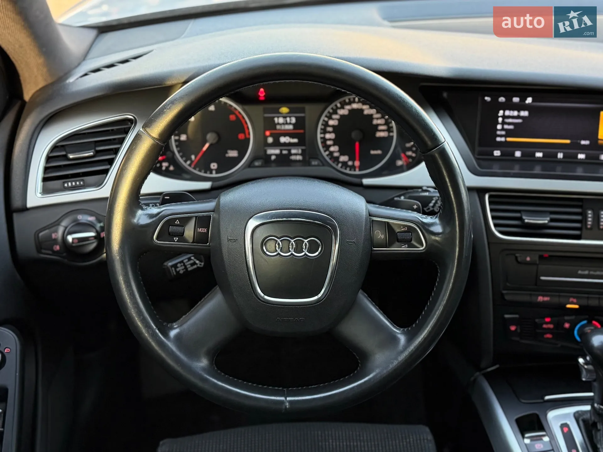 2011 Audi A4 - мініатюра 28