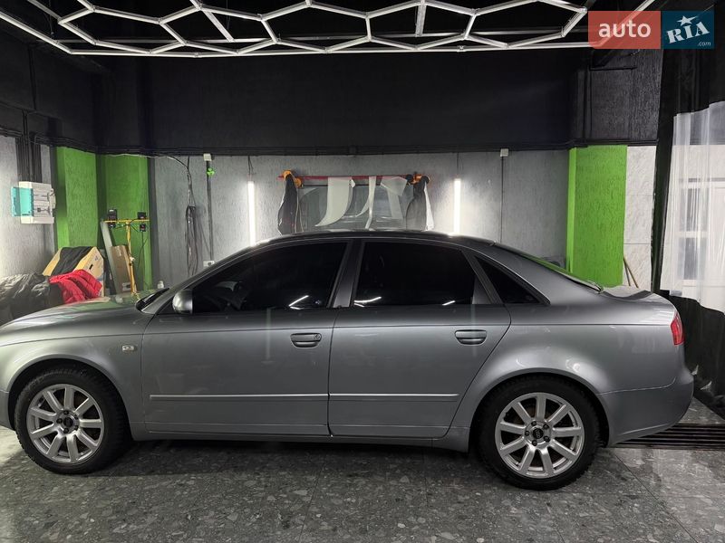 Седан Audi A4 2005 в Надвірній
