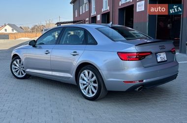 Седан Audi A4 2015 в Дубно