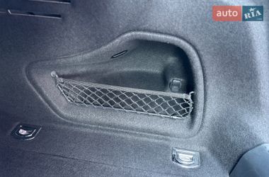 Седан Audi A4 2015 в Дубно