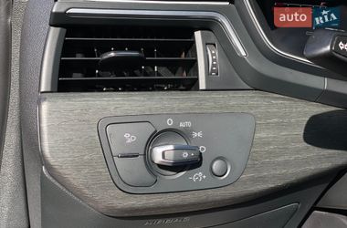 Седан Audi A4 2020 в Киеве
