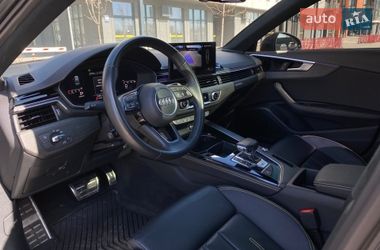 Седан Audi A4 2020 в Киеве