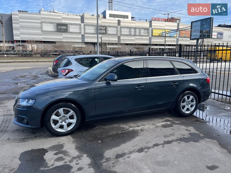 Универсал Audi A4 2009 в Киеве