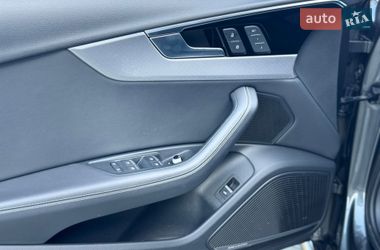 Седан Audi A4 2021 в Киеве