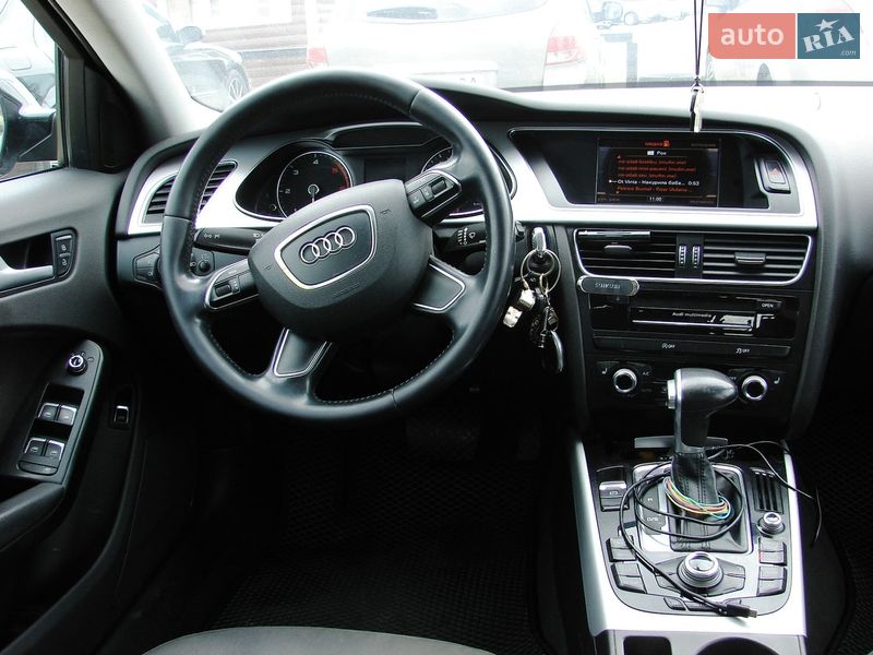 Универсал Audi A4 2015 в Одессе