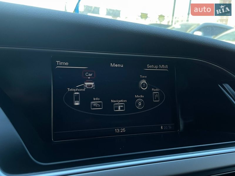 Седан Audi A4 2013 в Києві