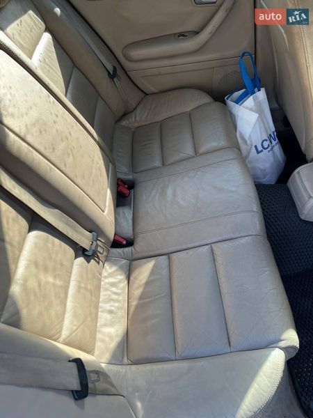 Универсал Audi A4 2004 в Емильчине
