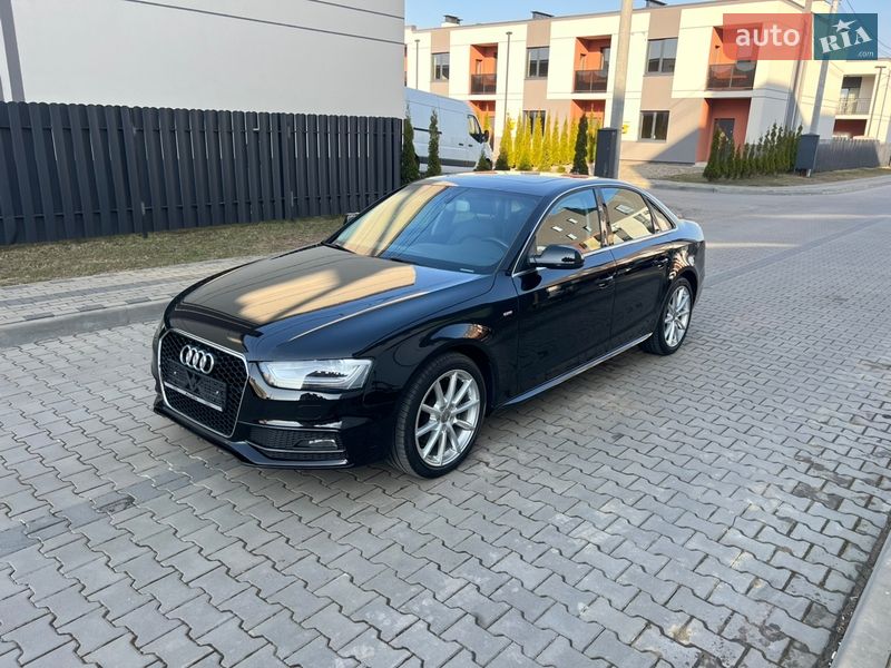 Седан Audi A4 2015 в Луцьку