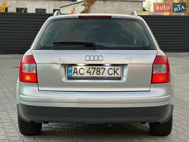 Универсал Audi A4 2001 в Нововолынске