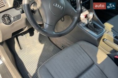 Универсал Audi A4 2001 в Нововолынске