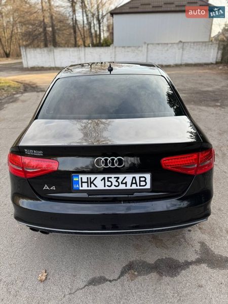 Седан Audi A4 2014 в Винниках