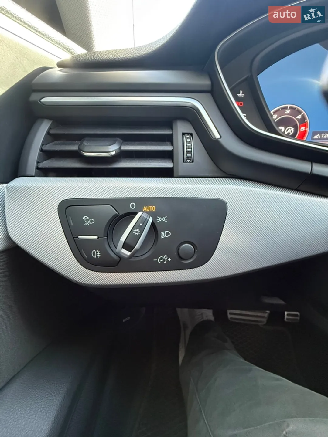 2019 Audi A4 - мініатюра 7