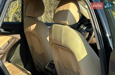 Седан Audi A4 2013 в Бобрке