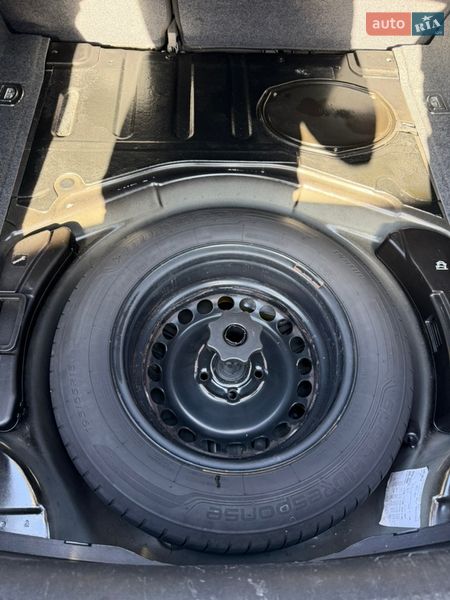 Седан Audi A4 2005 в Днепре