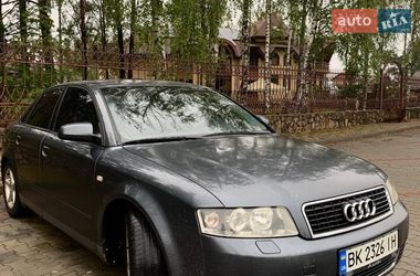 Седан Audi A4 2001 в Маневичах