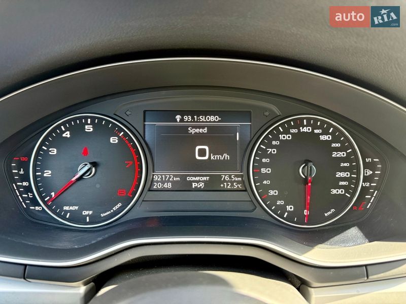 Седан Audi A4 2019 в Харкові