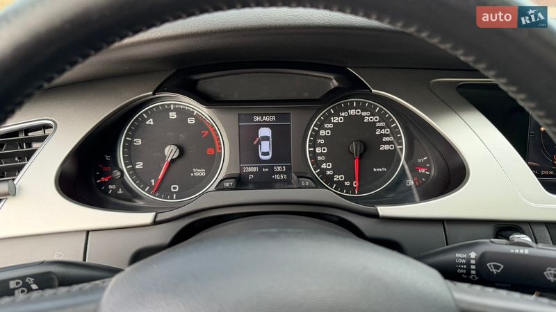 Седан Audi A4 2010 в Одессе