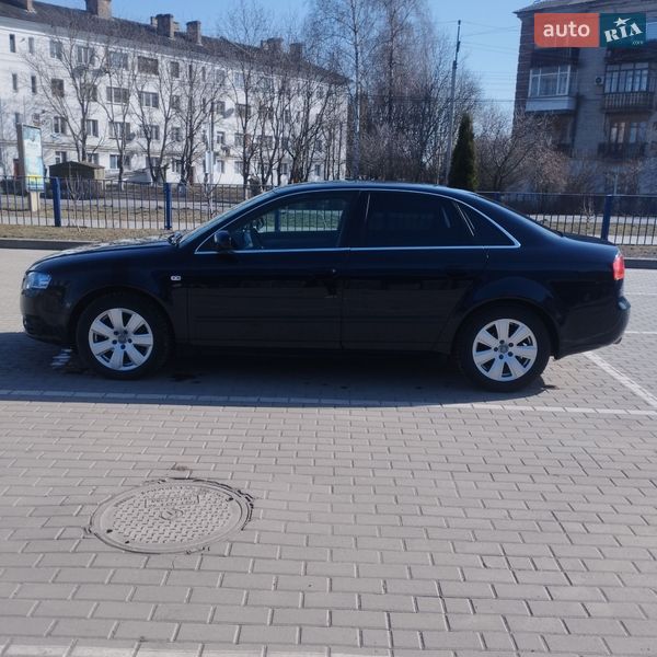 Седан Audi A4 2007 в Староконстантинове