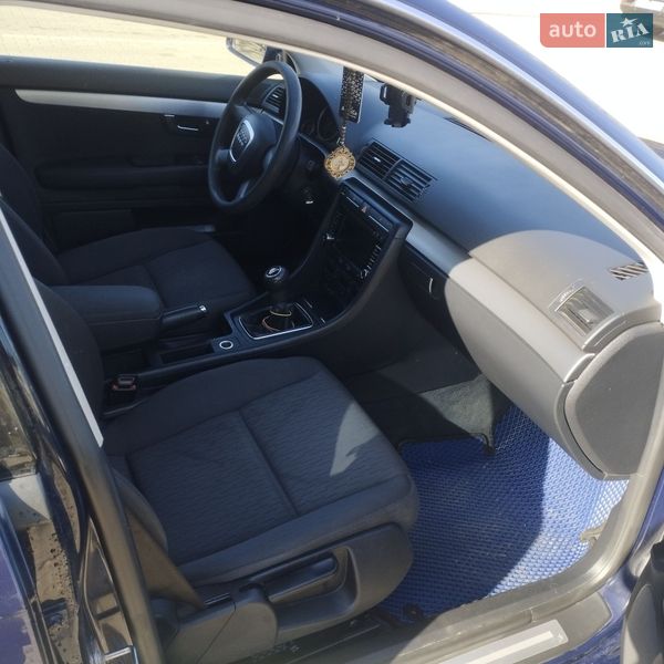 Седан Audi A4 2007 в Староконстантинове