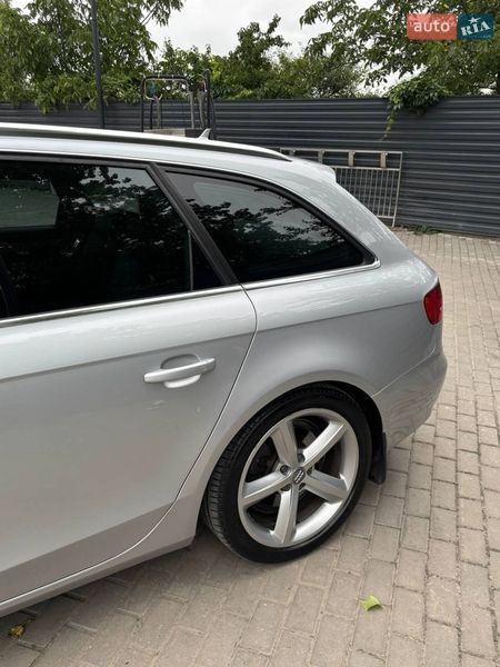 Универсал Audi A4 2011 в Ивано-Франковске