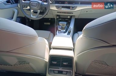 Седан Audi A4 2023 в Киеве