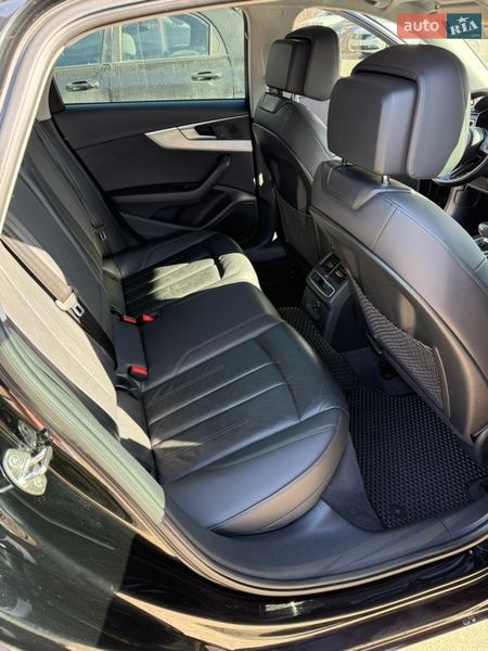 Седан Audi A4 2016 в Сумах