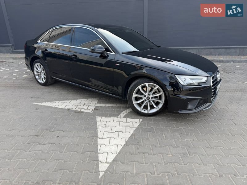 Седан Audi A4 2019 в Одесі