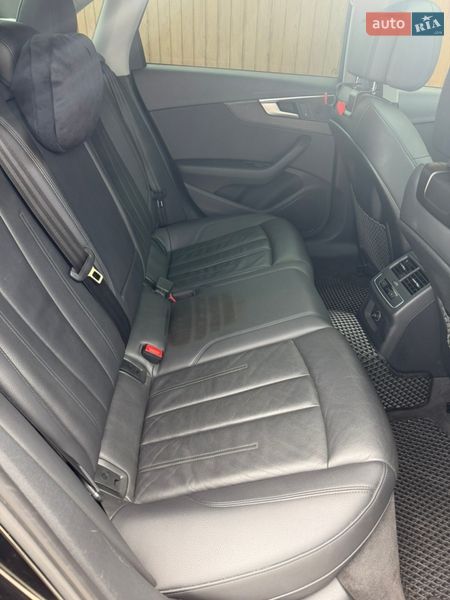 Седан Audi A4 2019 в Одесі