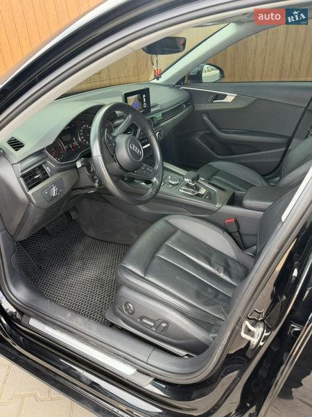Седан Audi A4 2019 в Одесі