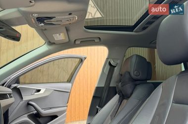 Седан Audi A4 2019 в Одессе