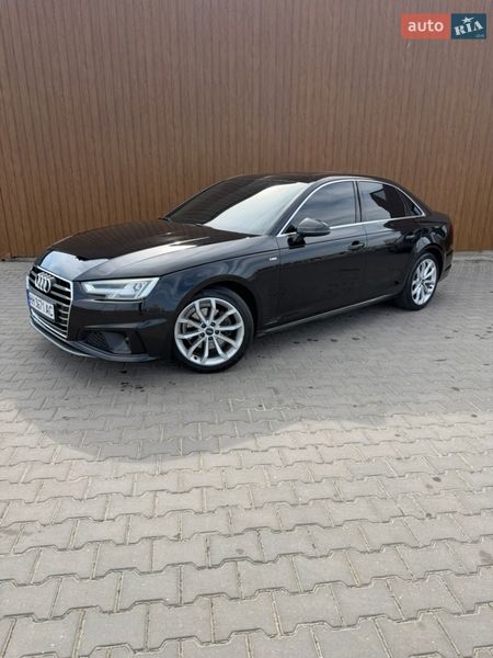 Седан Audi A4 2019 в Одесі