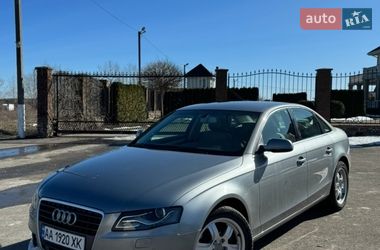 Седан Audi A4 2010 в Буче