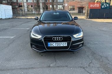 Седан Audi A4 2014 в Киеве