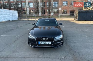 Седан Audi A4 2014 в Киеве