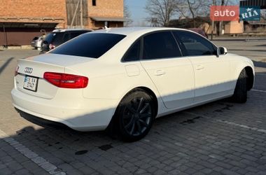 Седан Audi A4 2013 в Вижнице