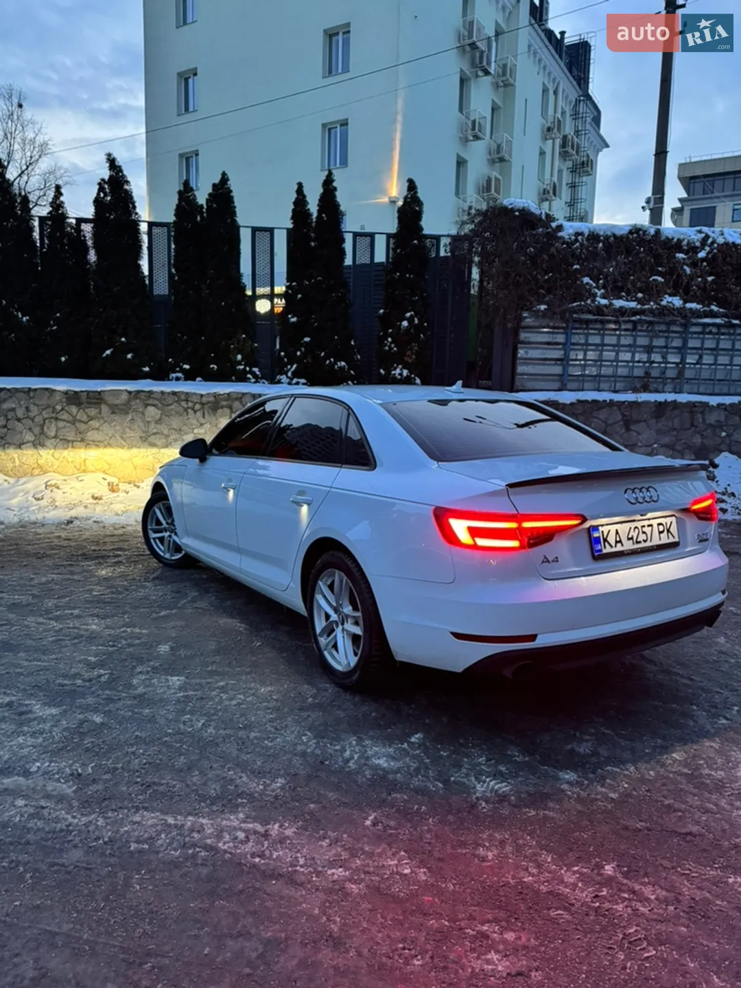 2017 Audi A4 - мініатюра 9