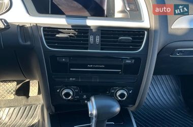 Седан Audi A4 2015 в Львове