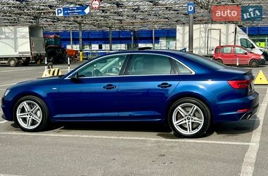 Седан Audi A4 2016 в Львові