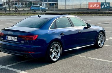 Седан Audi A4 2016 в Львові