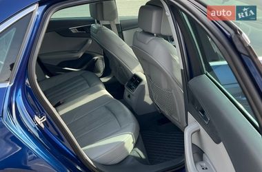 Седан Audi A4 2016 в Львові