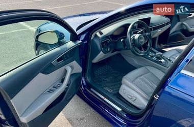 Седан Audi A4 2016 в Львові