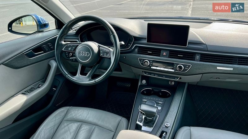 Седан Audi A4 2016 в Львові