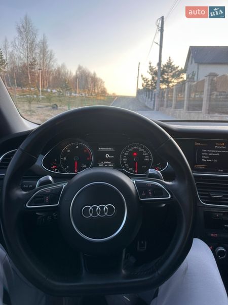 Седан Audi A4 2015 в Тернополе