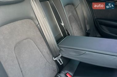 Седан Audi A4 2015 в Тернополе
