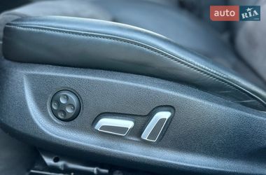 Седан Audi A4 2015 в Тернополе