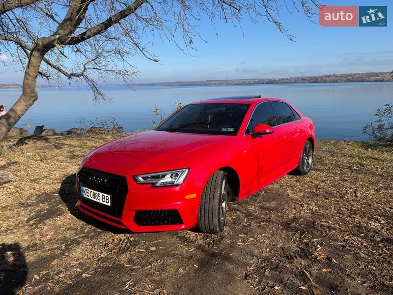 Седан Audi A4 2016 в Днепре