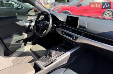Седан Audi A4 2017 в Луцке