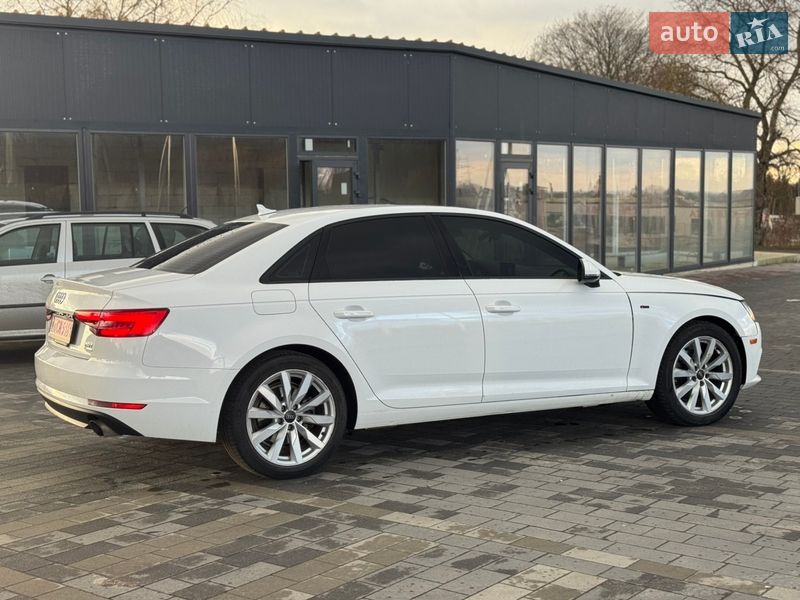 Седан Audi A4 2017 в Львове