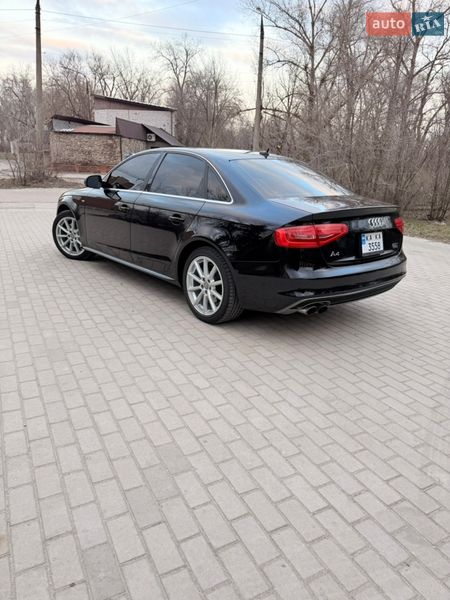 Седан Audi A4 2015 в Запорожье